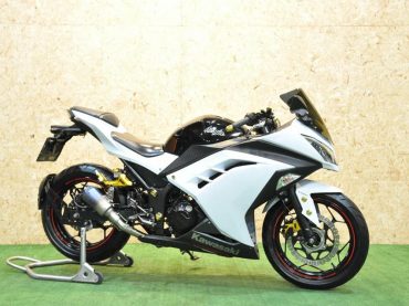 Kawasaki NINJA300 2014 แต่งเพียบ สภาพดี ไม่มีอุบัติเหตุ | รับซื้อ-ขาย Bigbike มือสองทุกรุ่น, รับซื้อ-ปิดไฟแนนซ์ พร้อมบริการจัดไฟแนนซ์และจัดส่งทั่วประเทศ