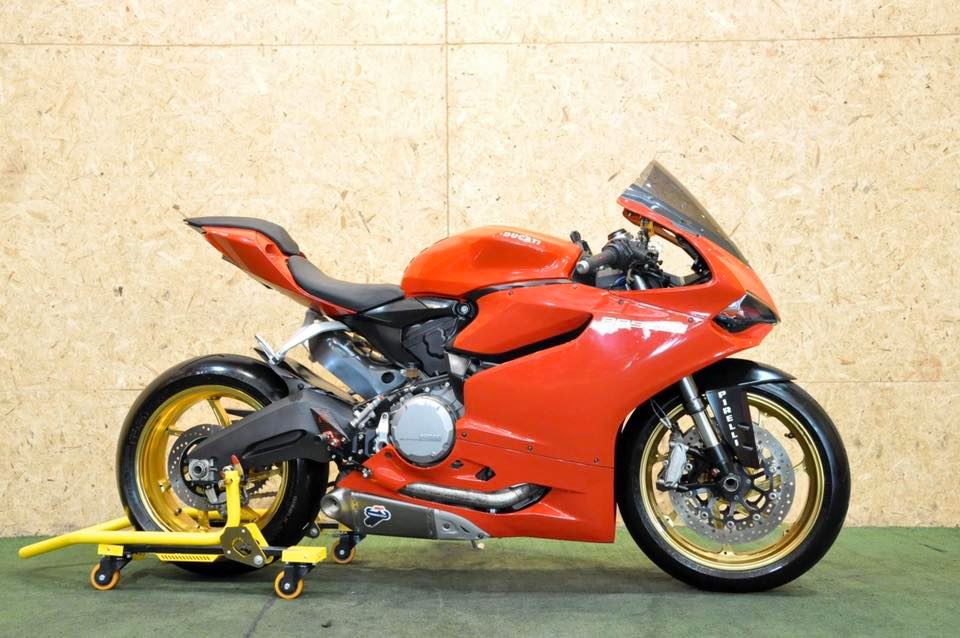 DUCATI PANIGALE899 2015